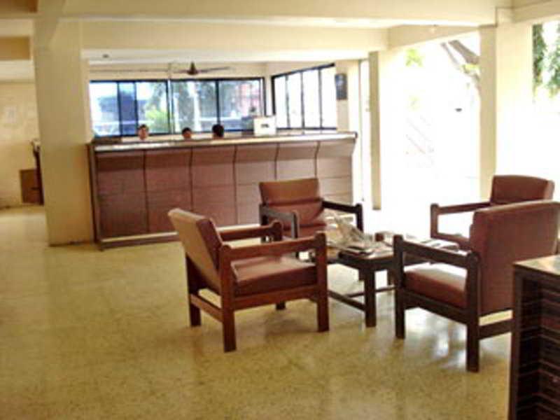 Hotel Meru Pune Exterior foto